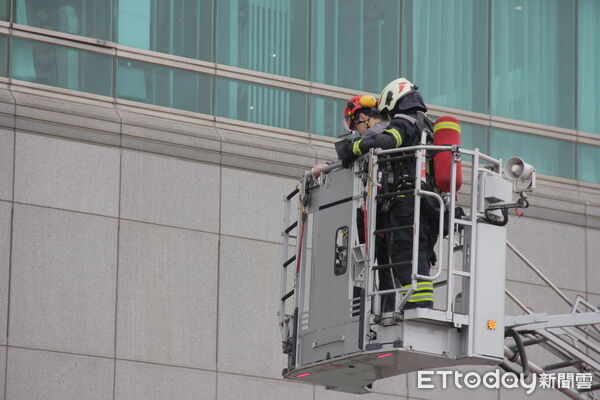 ▲基隆消防春節前強化高樓救災應變。（圖／記者郭世賢翻攝）