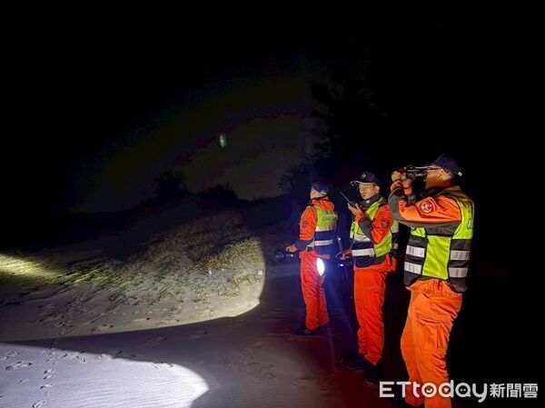 ▲▼春節前夕強力掃蕩，海巡嚴守金門海岸線不鬆懈 。（圖／海巡署第十二巡防區提供）