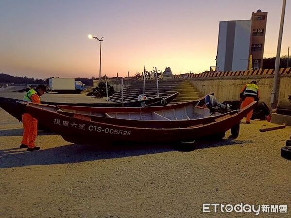 ▲▼春節前夕強力掃蕩，海巡嚴守金門海岸線不鬆懈 。（圖／海巡署第十二巡防區提供）