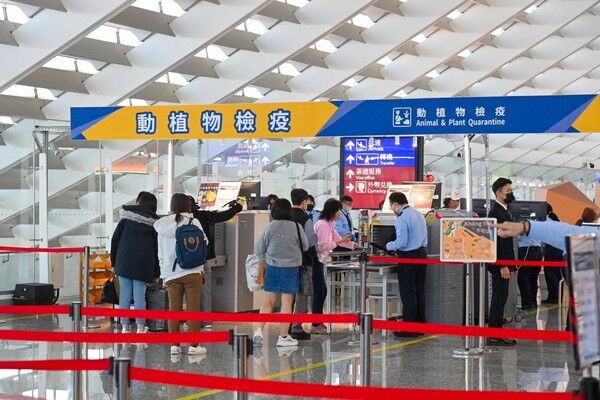 ▲卓揆視察桃園機場邊境檢疫整備　