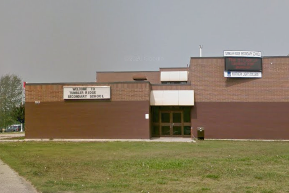 ▲▼加拿大卑詩省東北部坦布勒嶺中學（Tumbler Ridge Secondary School）發生槍擊。（圖／翻攝自Google Maps）