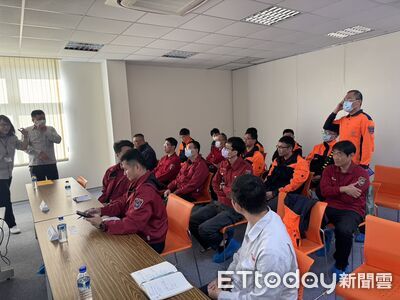 南消第四大隊踏勘高科技工廠　春節前強化毒化災害應變能量