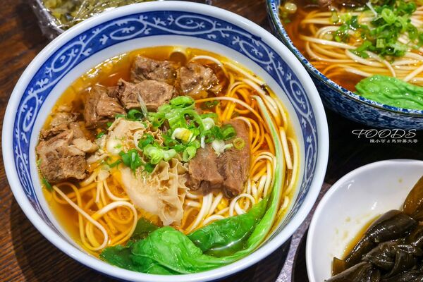 ▲▼鄧師傅牛肉麵 無菜單料理。（圖／部落客陳小可的吃喝玩樂授權提供）