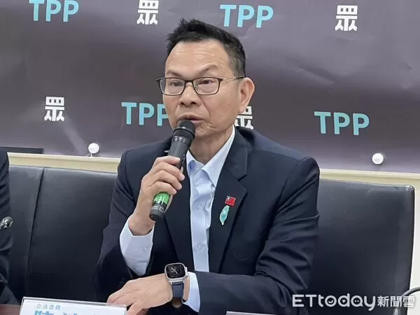 ▲民眾黨團總召陳清龍。（圖／記者蘇靖宸攝）