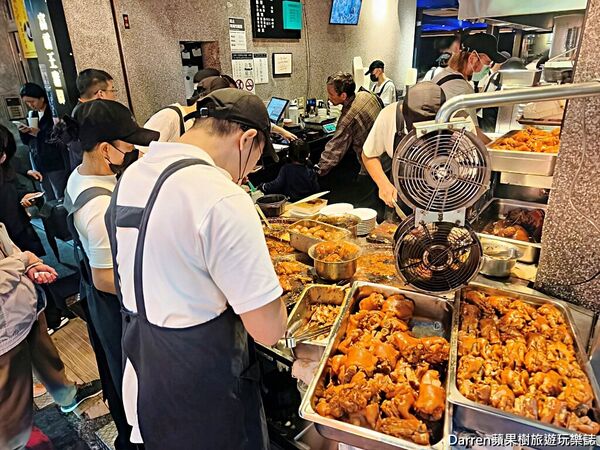 ▲▼富霸王豬腳。（圖／部落客DARREN蘋果樹旅遊玩樂誌授權提供）