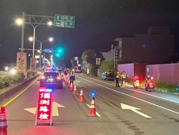 ▲聯結車司機酒駕未超標卻遭判刑。（示意圖／ETtoday資料照）