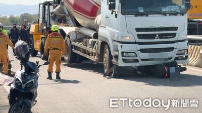 加油!勤益科大生遭預拌車撞輾1死1傷 雙胞胎弟與死神拔河中