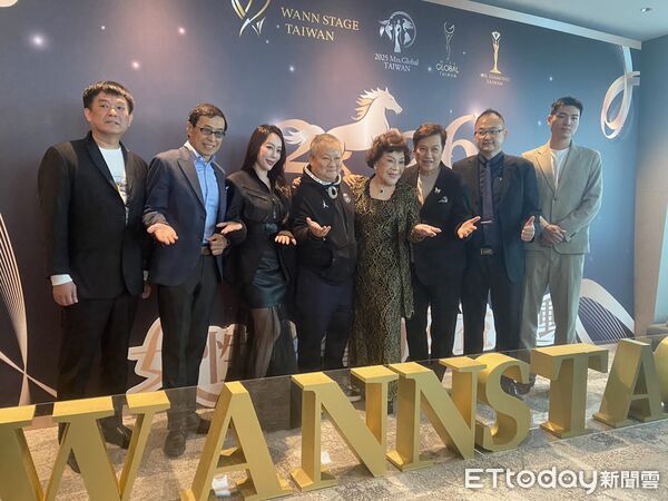 ▲周遊、李朝永宣布舉辦選美比賽。（圖／記者黃國霖攝）