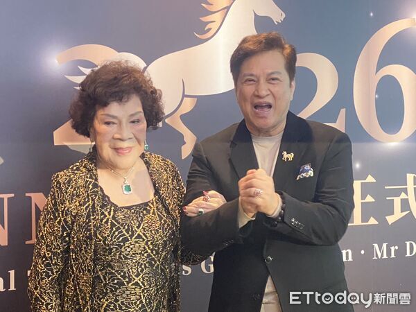 ▲周遊、李朝永宣布舉辦選美比賽。（圖／記者黃國霖攝）