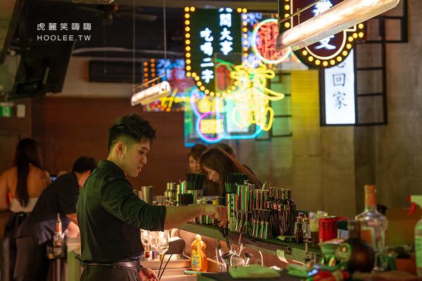 ▲▼絕代芳華 港式餐酒館。（圖／部落客虎麗笑嗨嗨授權提供）