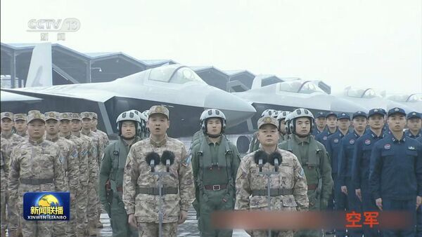 ▲▼ 2026.2.10，中共中央軍委主席習近平在北京八一大樓與全軍視訊，春節期間視察，強調全軍戰備不停歇。            。（圖／翻攝 央視新聞聯播）