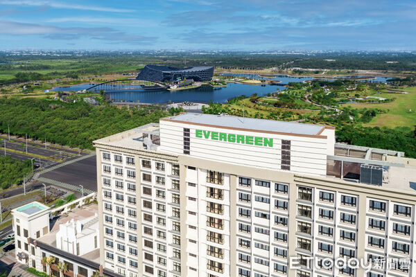 ▲▼   長榮文苑酒店（嘉義）通過法標國際溫室氣體盤查驗證 引領低碳旅遊新風格   。（圖／嘉義長榮文苑酒店提供）