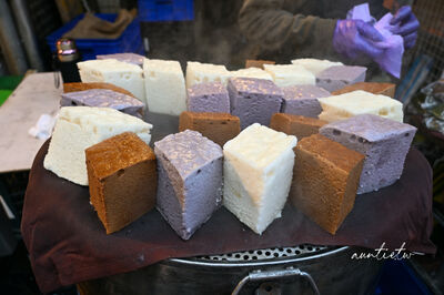 3塊100元！虎林市場神秘黑糖糕每周只賣一天　放冷吃依舊彈牙