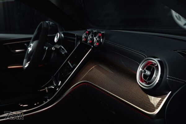 六缸引擎再進化！首度導入 Drift Mode　Mercedes-AMG 發表 GLC 53 4MATIC+ 車系