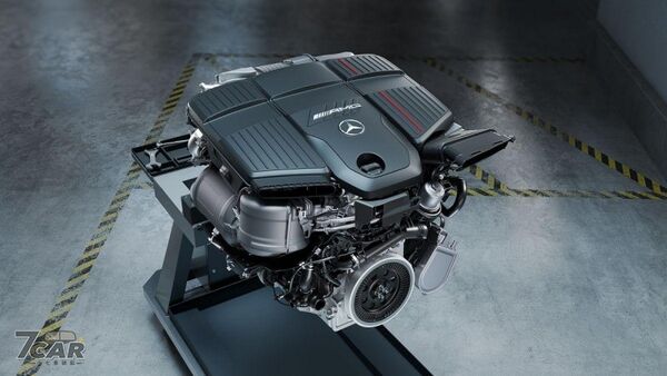 六缸引擎再進化！首度導入 Drift Mode　Mercedes-AMG 發表 GLC 53 4MATIC+ 車系