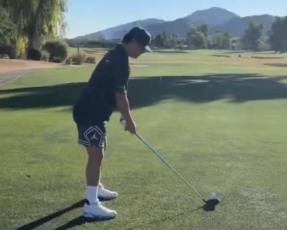 ▲山本由伸「揮桿」動作成為話題焦點。（圖／截自X Dodgers Nation）