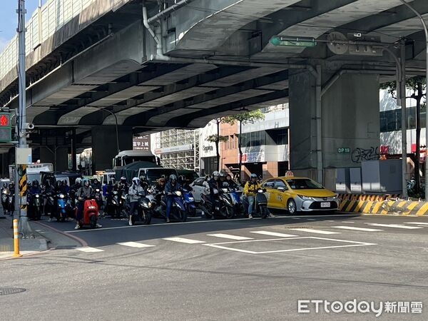 ▲▼      黃國昌競選總部       。（圖／記者項瀚攝）