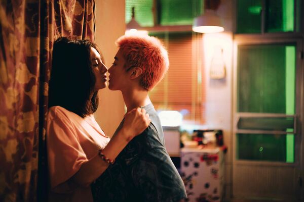 ▲《女孩不平凡》鄧濤、韓寧；余香凝、廖子妤；許恩怡、劉漪琳。（圖／詠利揚提供）