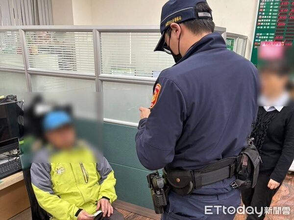 ▲彭姓男子聽信網友，欲解除100萬元定存投資未上市股票，警與行員聯手勸阻。（圖／平鎮警分局提供）
