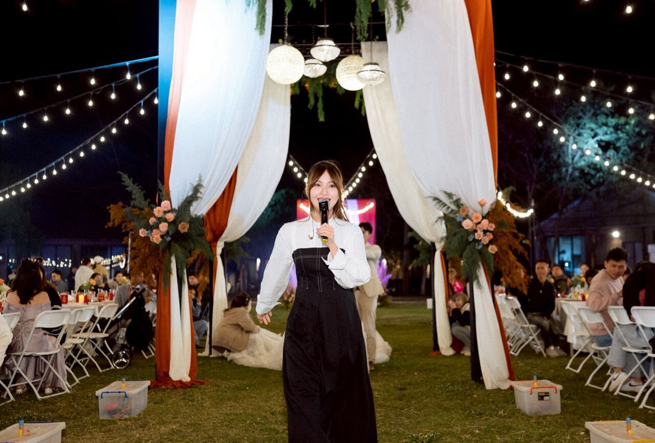 ▲▼  陳佩賢驚喜現身婚禮 。（圖／福茂提供）