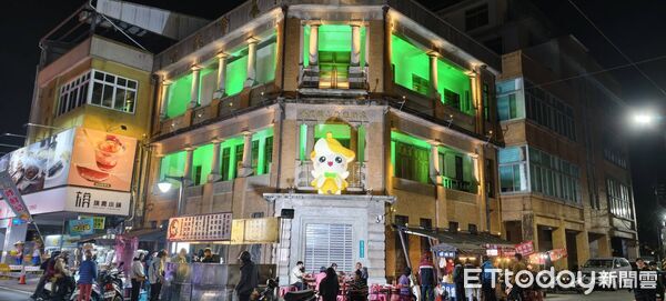 ▲▼旗山燈會             。（圖／記者陳宏瑞翻攝）