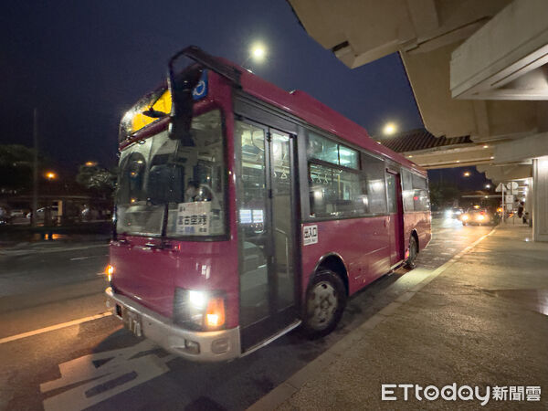 ▲▼宮古島公車。（圖／記者蔡玟君攝）