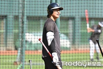 中職生涯右外野僅守9場！角度、球路尾勁大不同　陳傑憲坦言生疏