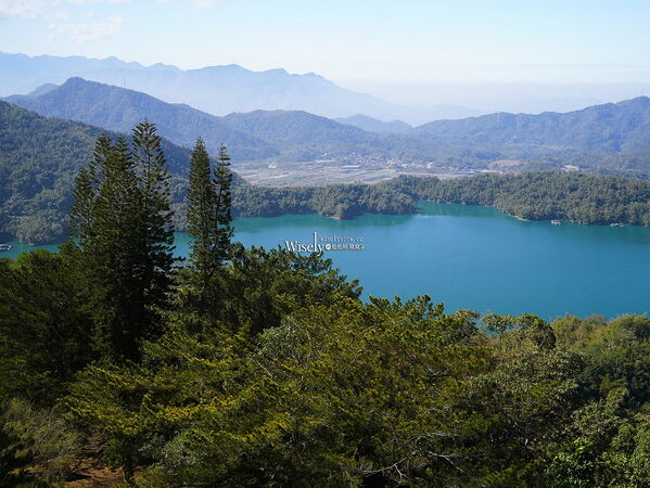 ▲▼日月潭慈恩塔。（圖／部落客WISELY`s 拍拍照寫寫字授權提供）