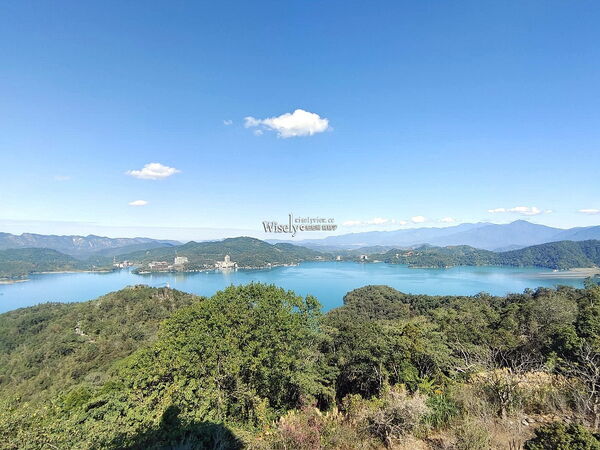 ▲▼日月潭慈恩塔。（圖／部落客WISELY`s 拍拍照寫寫字授權提供）