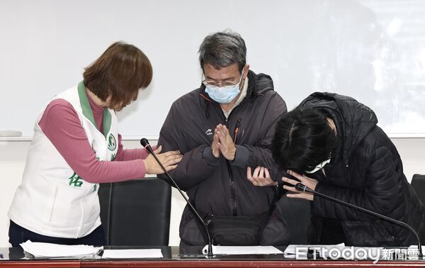 ▲▼割頸案楊父記者會。（圖／記者黃克翔攝）