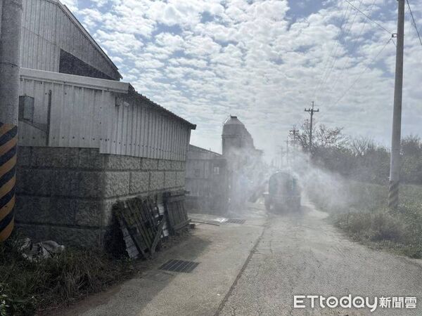 ▲苗栗縣後龍鎮一家畜牧場昨搬運斃死豬引恐慌，檢驗報告今出爐、均為陰性，虛驚一場。（圖／苗栗縣政府提供）