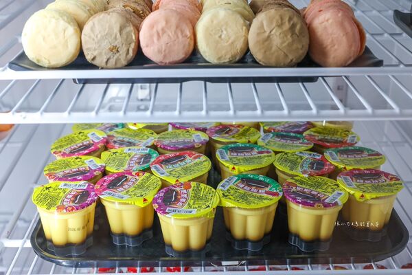 ▲▼夯夯麻辣火鍋蘆洲店。（圖／部落客陳小可的吃喝玩樂授權提供）