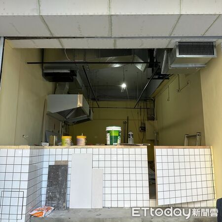 ▲香鷄城將在西門町開設小型純外帶店。（圖／取自香鷄城＃新時代香雞城臉書）