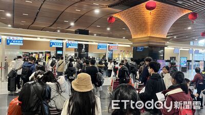 春節小三通人潮現！金門水頭港啟用全新e-Gate　10秒快速通關