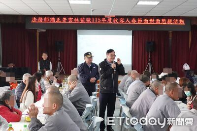 春節前最暖會面　雲林監獄懇親日淚光與笑容交織