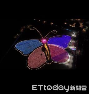 馬年主燈登場！西螺燈節夜空化身夢幻遊樂園　民眾嗨翻