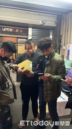 ▲台南市警永康分局鹽行派出所一週內連破3起詐欺案，成功逮捕車手。（記者林東良翻攝，下同）