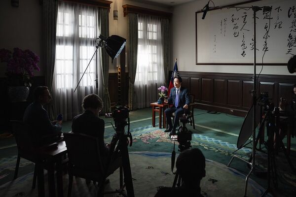 ▲▼賴清德總統接受「法新社」（AFP）全球新聞總監Philip Chetwynd及台北分社社長Allison Jackson專訪。（圖／翻攝總統府官網）