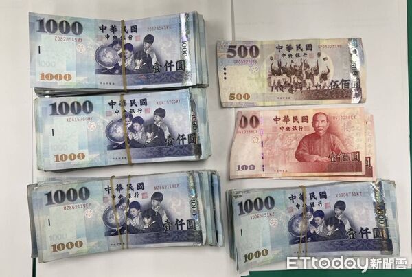 ▲▼基隆男攜鉅款搭台鐵，60萬元現金遭竊。（圖／記者郭世賢翻攝）
