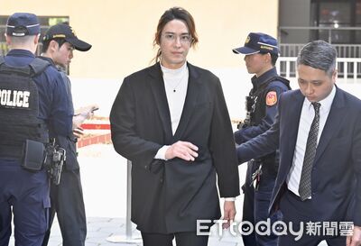 直擊／吳敦小年夜辦告別式現場曝光　「大批警力戒備」陳楚河現身了！