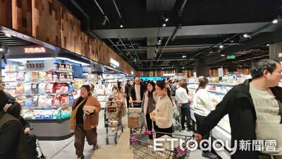 2名員工遭奧客推打辱罵！　胖東來發放「6.8萬委屈獎金」