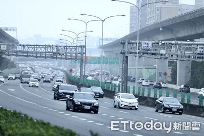 228連假次日「國道18處塞點」　國5北上堵到午夜