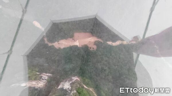 ▲▼  張家界留稿、雲天渡、玻璃橋6           。（圖／記者任以芳攝）