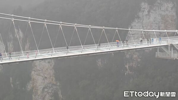 ▲▼  張家界留稿、雲天渡、玻璃橋6           。（圖／記者任以芳攝）