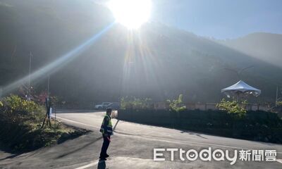 草嶺石壁櫻花季今登場！交通接駁與管制同步啟動...攻略看這裡