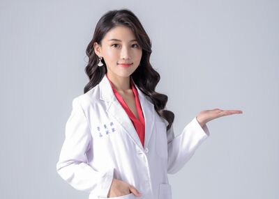 走春零食戰！過年嘴饞、意志力薄弱？營養師分享3招輕盈吃