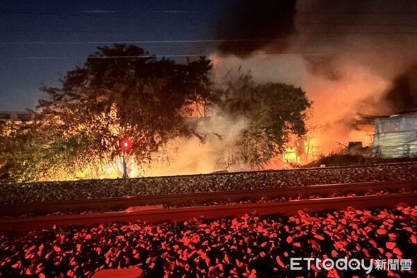 ▲▼彰化製鞋廠大火。（圖／警方提供）