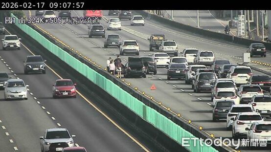 ▲▼國道上午湧車潮。（圖／高公局提供）