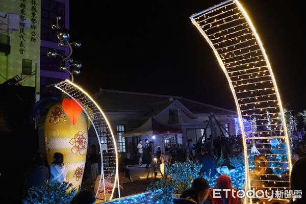 ▲縣長張麗善與鄉長張健福共同啟燈，象徵東勢夜間光影廊道正式亮相。（圖／記者游瓊華翻攝）