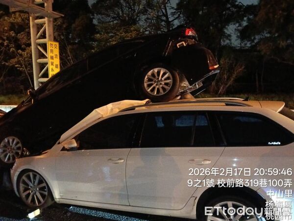 ▲▼國道五楊高架車禍。（圖／記者楊熾興翻攝）